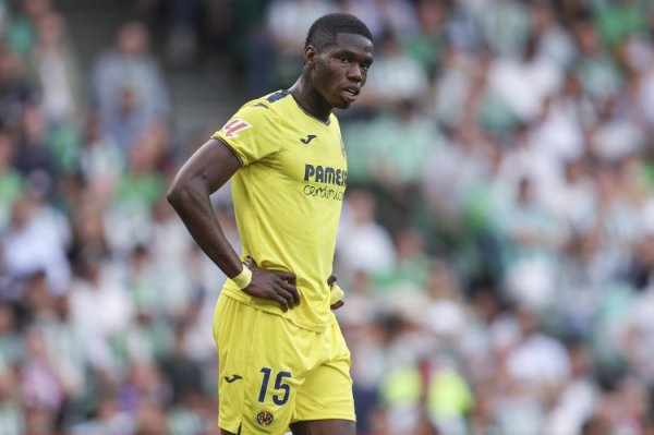 Reporter: Everton is interested in Villarreal striker Bari, willing to pay 40 million euros termination fee