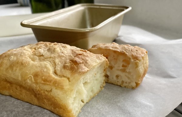 Zhu Huifang/Delicious walk