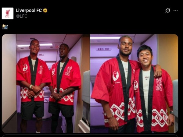 Liverpool arrived in Tokyo to participate in a friendly match, and Japan presented traditional Japanese clothing to the entire team