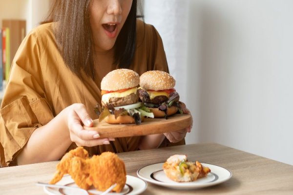 Does the liver index still exceed the standard after losing weight? These 5 kinds of foods cannot be eaten