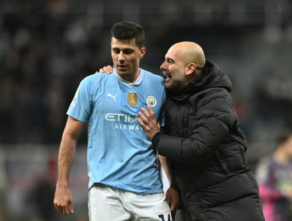 Commentator: Rodri is just one of Manchester City s problems, Guardiola looks a little tired