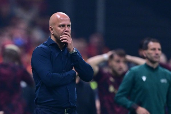 Wes Brown: Liverpool is the favorite in the double red club. If Manchester United wins, it may change the future direction