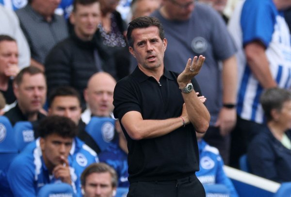 Fulham coach Silva: Forest coaching position? I m focused on the moment. Arsenal are of a very high standard.